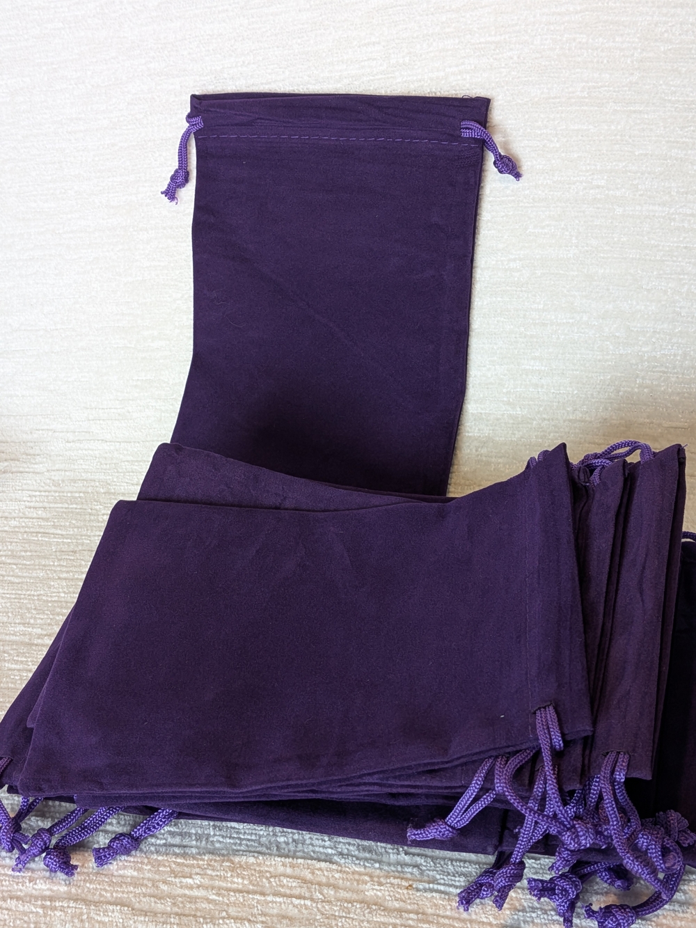 Purple Velvety Drawstring Jewelry Pouch - 20 Pack of Velvety Bags - Picture 4 of 9
